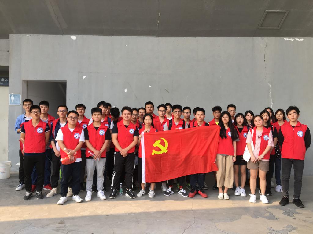 性爱视频
学生党支部开展-传承雷锋精神弘扬时代新风-主题党日活动1.jpg